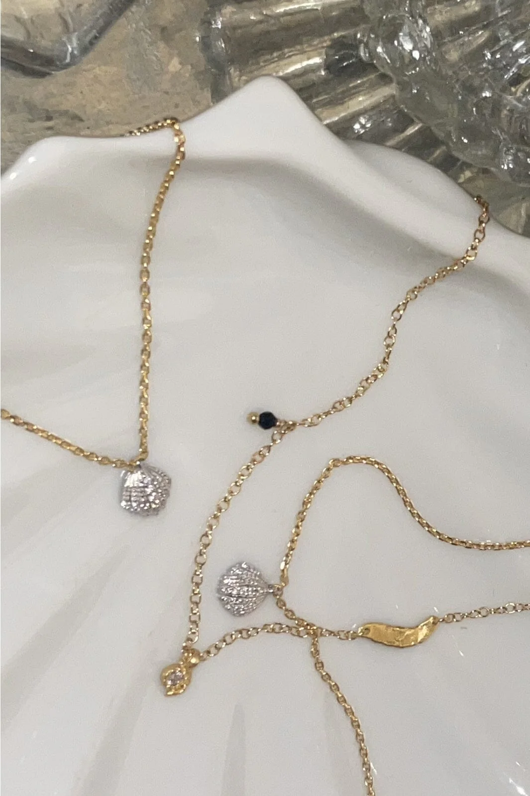 Stine A Tres Petit Vintage Shell Necklace