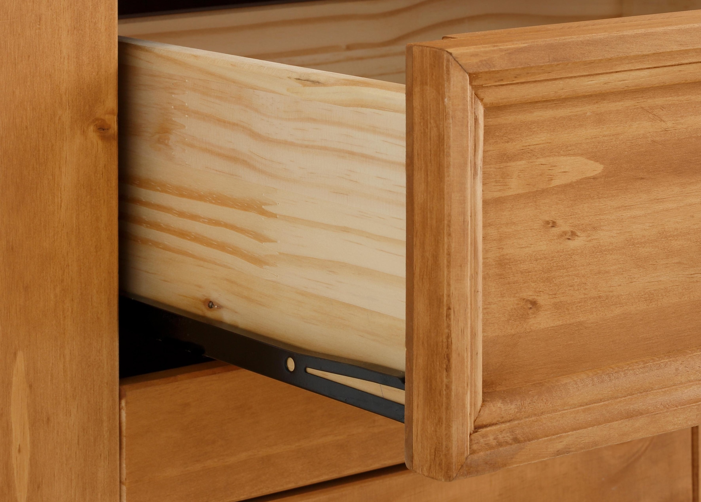 Home affaire Sideboard »Selma« Kommode aus massivem Kiefernholz, Breite 145 cm