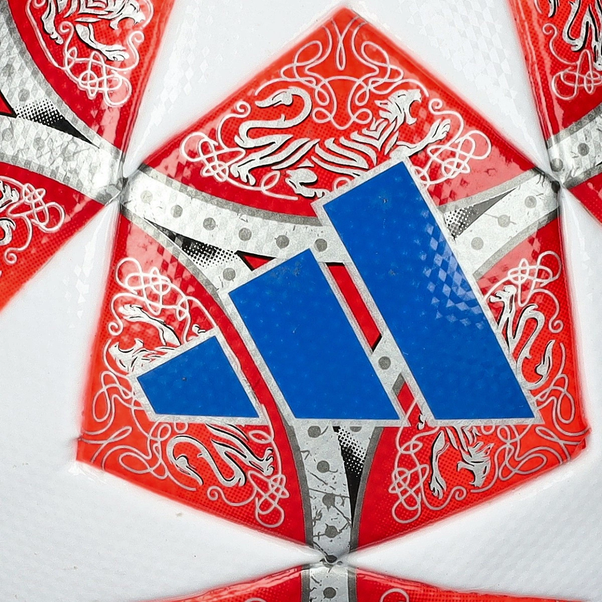Bola adidas UEFA Women Champions League 2025-2026 Final League
