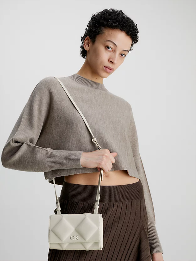 Bolsa de ombro mini acolchoada
