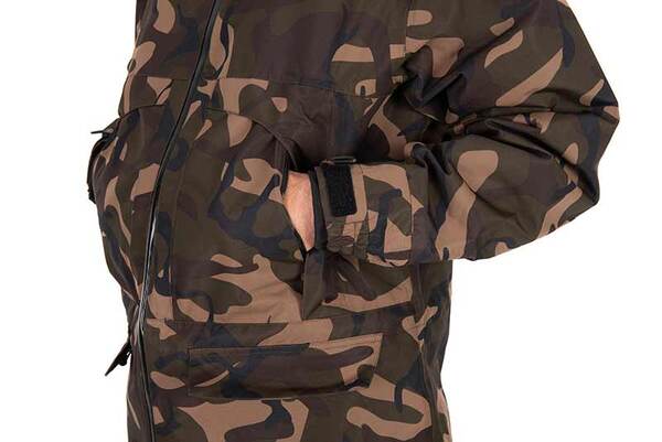Veste 3/4 imperméable Fox RS25K Camo pour la pêche