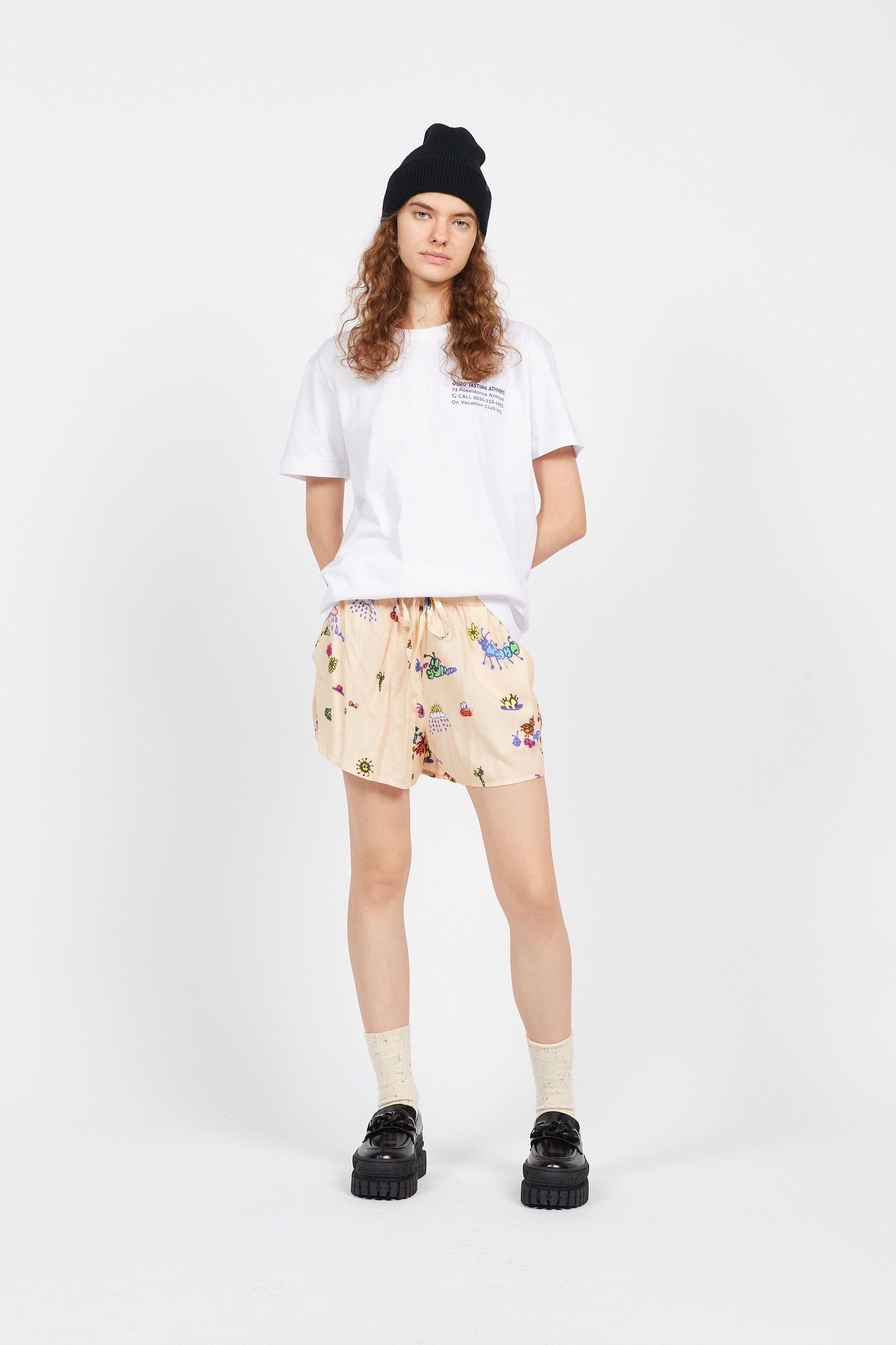 OBEY Short DOODLES Beige