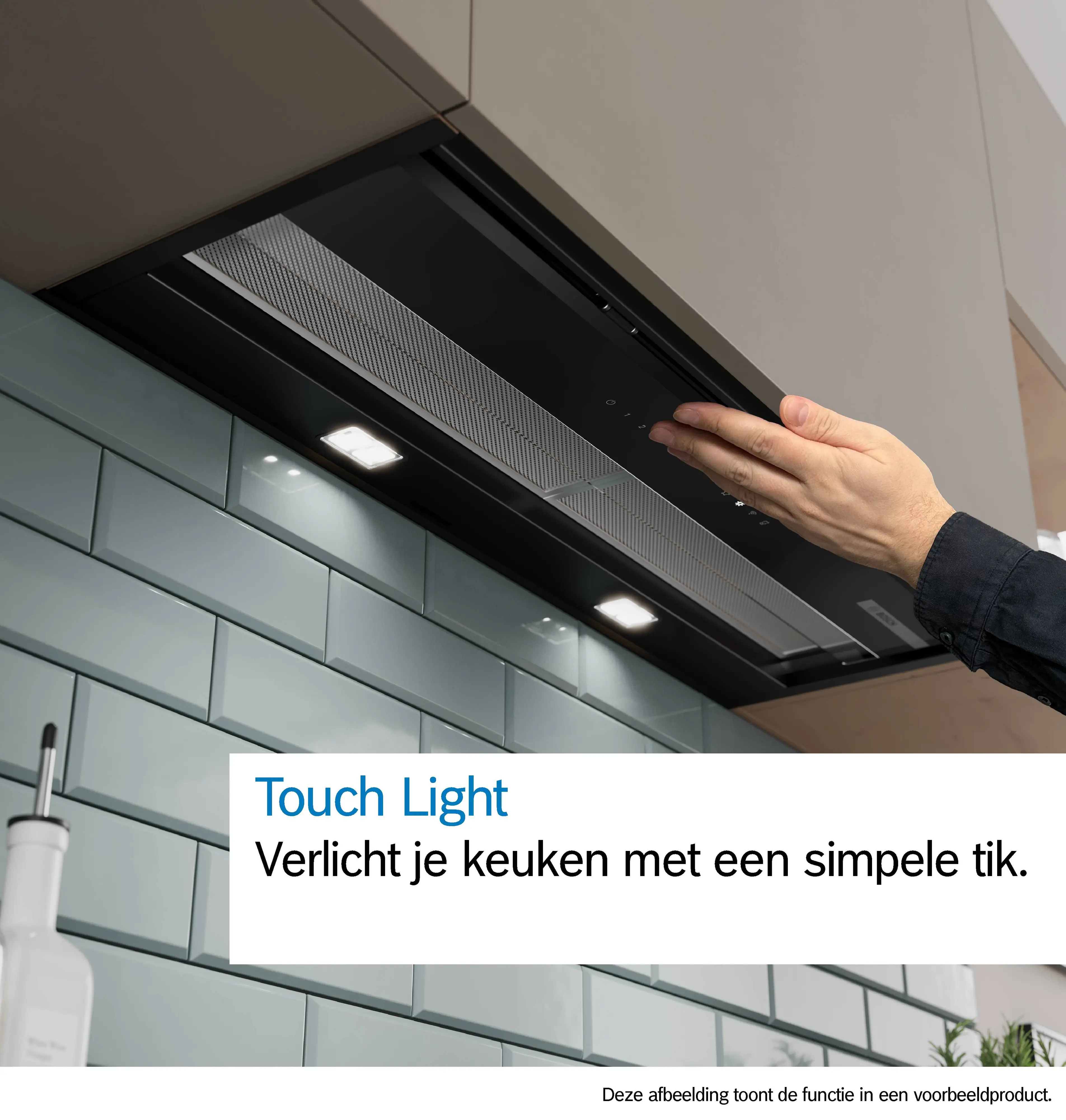 Serie 6 Geïntegreerde blokdesign schouwkap 60 cm zwart glas, Matzwart