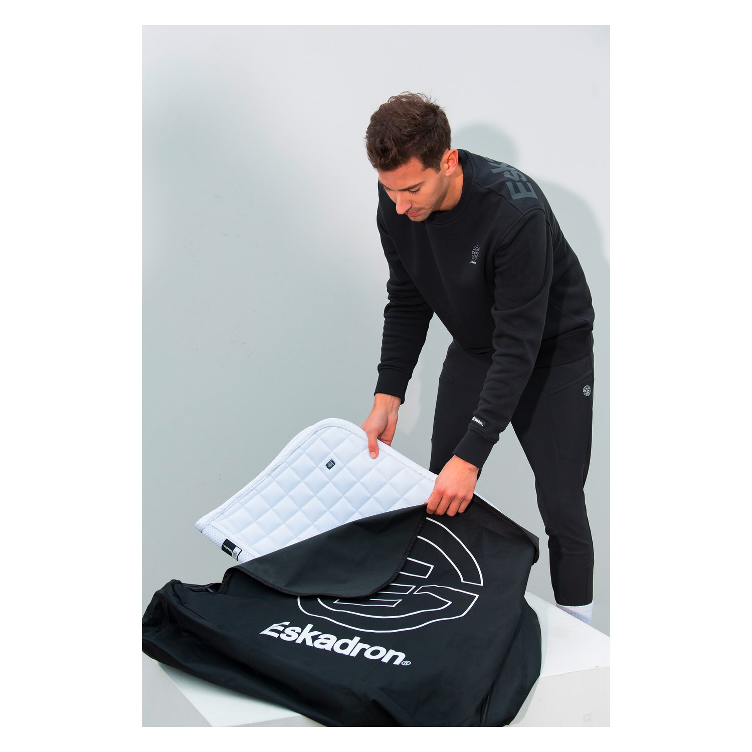 ESKADRON Dynamic Tasche Saddle Cloth Bag  - black - Einheitsgröße