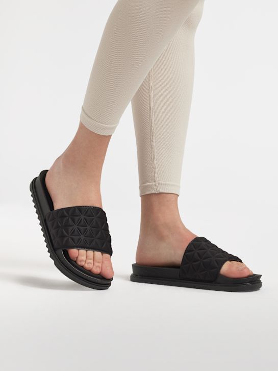 Graceland Badslippers