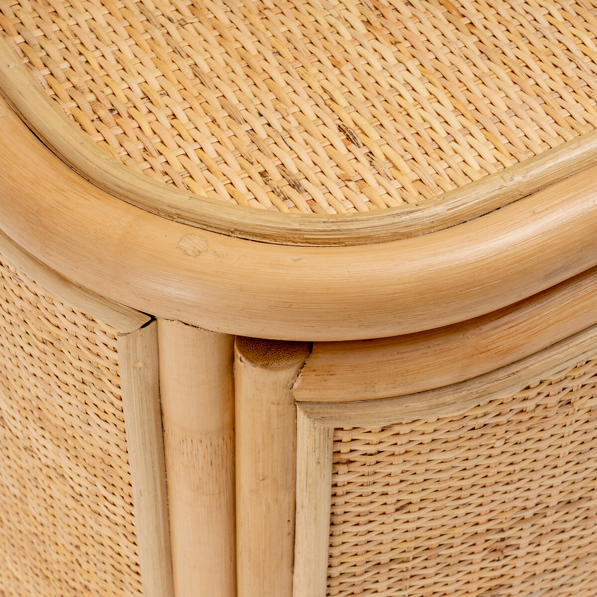 LA REDOUTE INTERIEURS<br>Mesa de cabeceira, porta à direita, Ladara