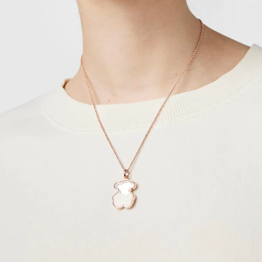 Pingente Areia com banho de ouro rosa 18k sobre prata e pérolas.
