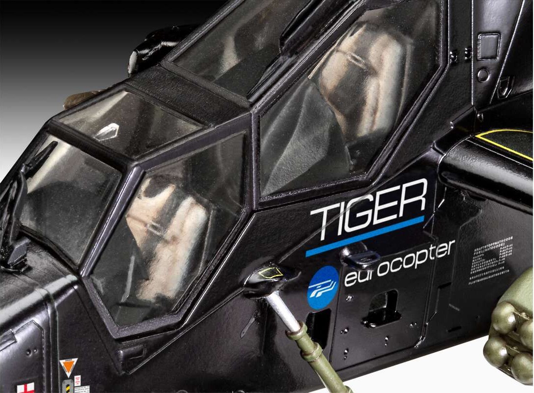 Revell - James Bond Eurocopter Tiger - Level 4 - 1:72 - 05654
