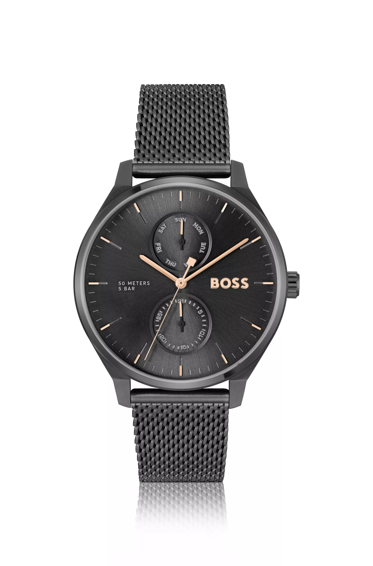 Relógio BOSS com pulseira de malha preta e mostrador preto.