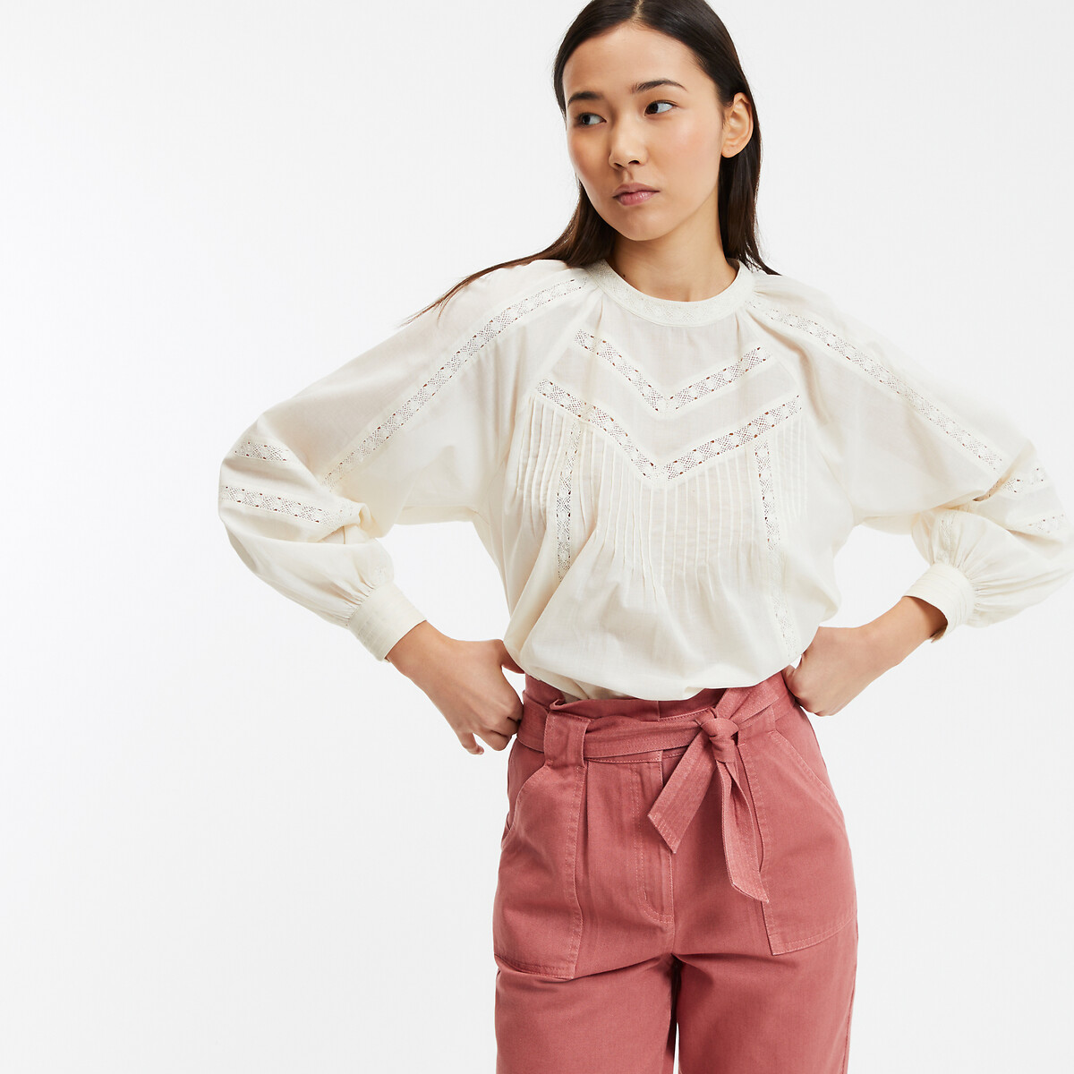 COLEÇÕES LA REDOUTE<br>Blusa com gola redonda, voile de algodão e bordado