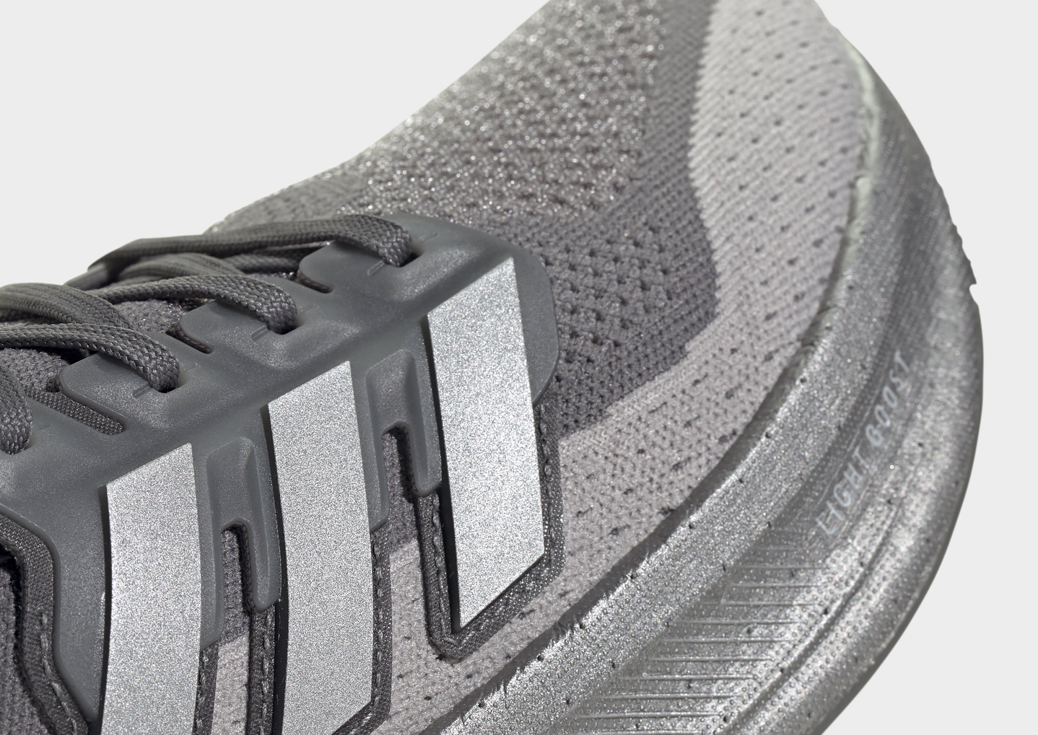 adidas Chaussure Ultraboost 5