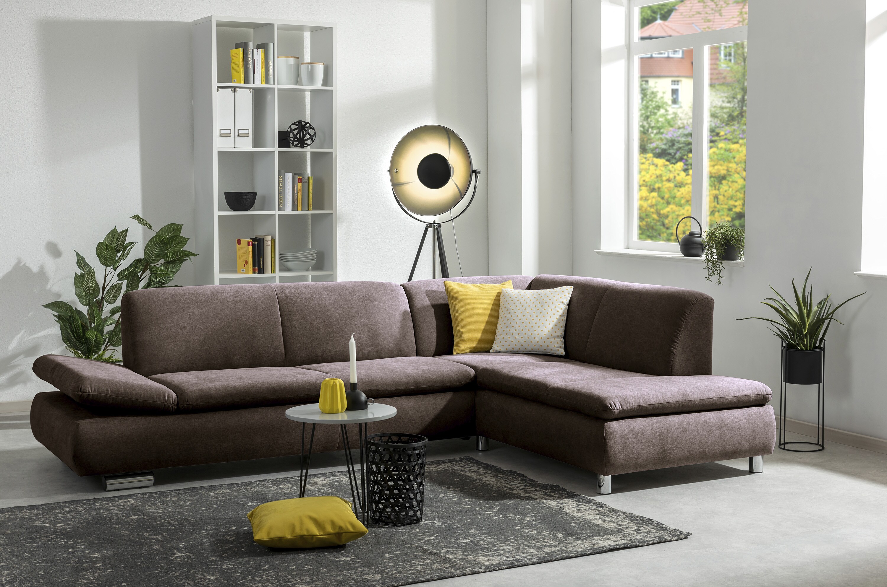 Max Winzer Terrence Sofa 2,5-Sitzer links mit Ecksofa rechts Flachgewebe schoko