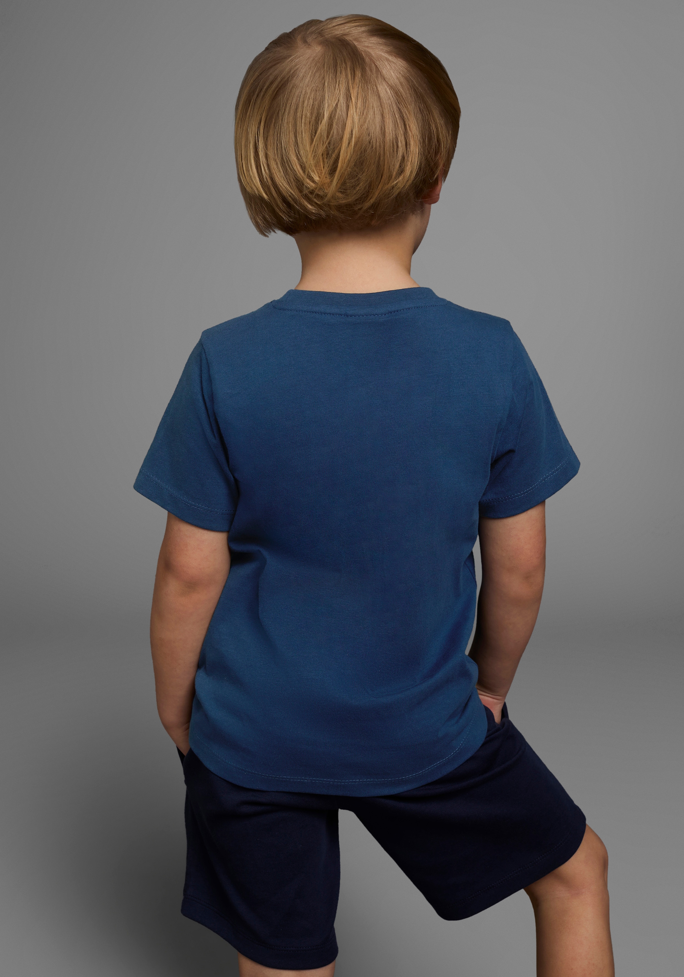 KIDSWORLD T-Shirt »Mit Rakete aus Wendepailletten«, Kurzarm,  Basic-Passform,  bedruckt,  Rundhalsausschnitt