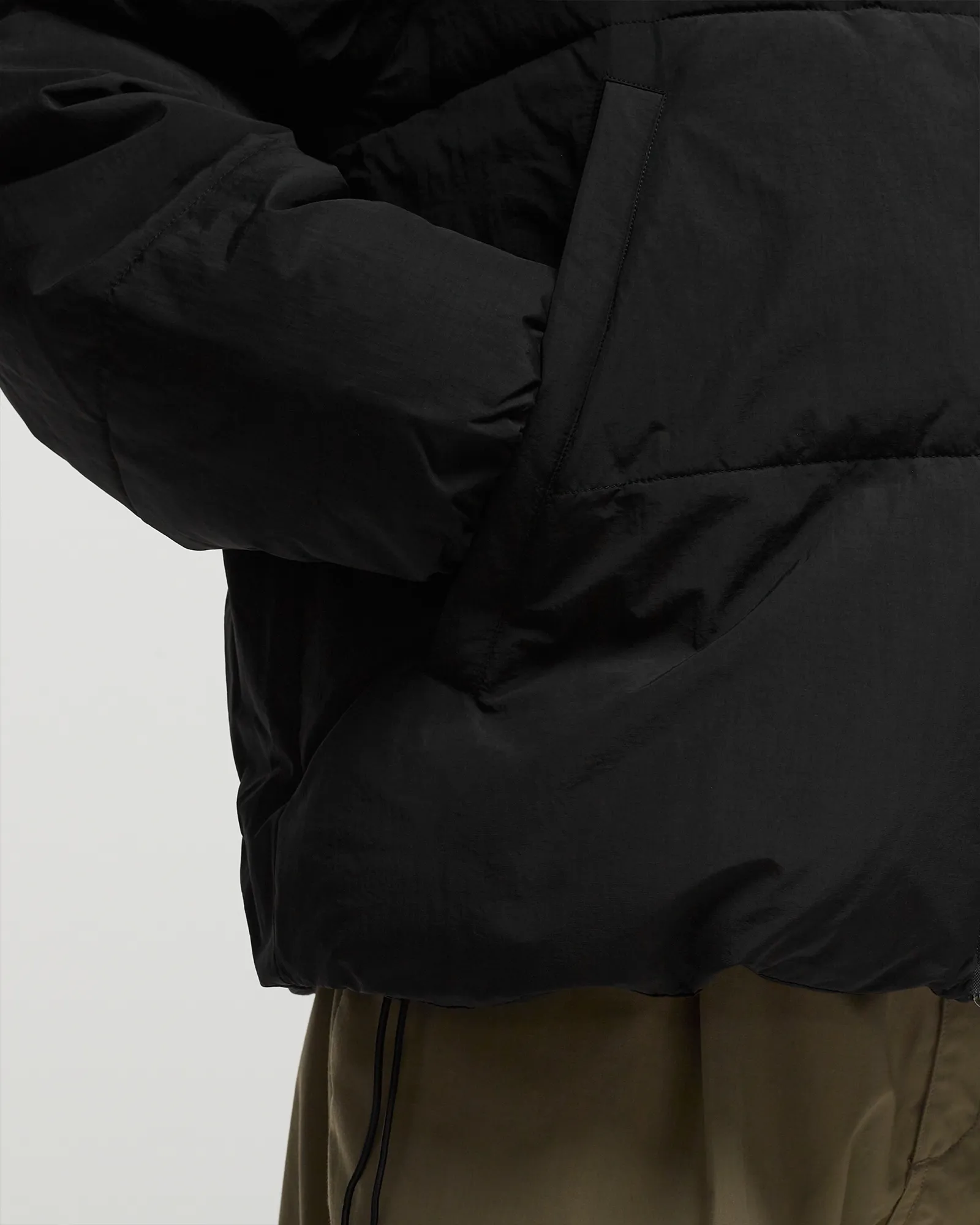 Edwin Detachable Sleeves Puffer