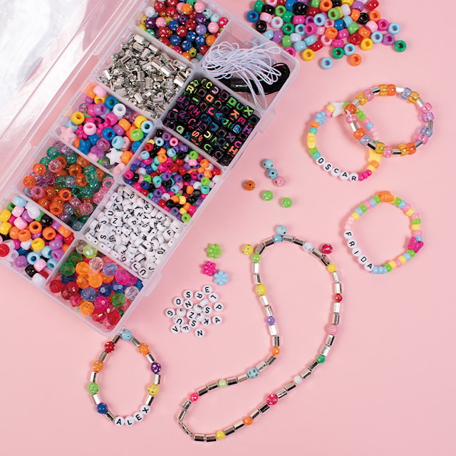 Perler i oppbevaringsboks 1900 stk. Playbox