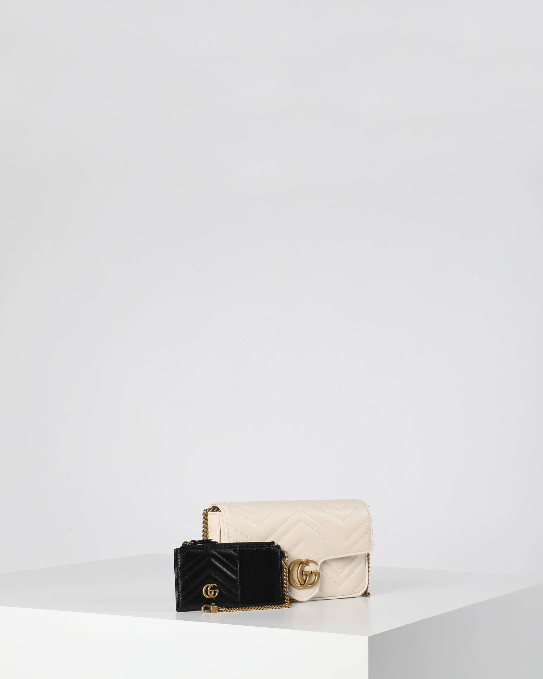 Gucci| Damen Schultertasche GG MARMONT MINI BAG