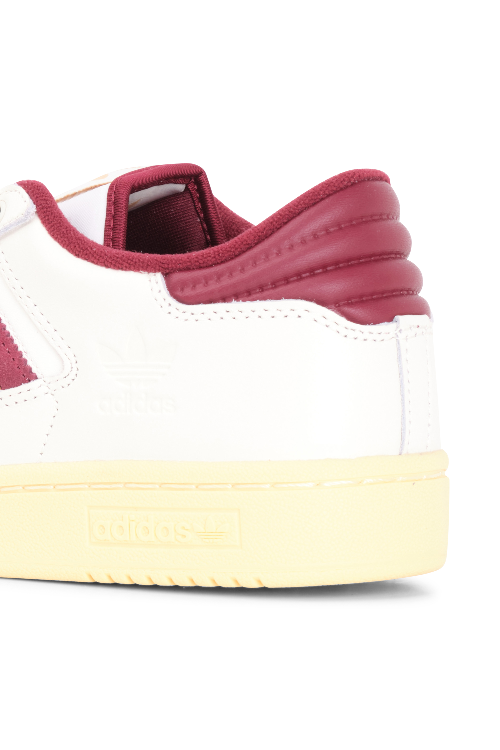 ADIDAS Baskets CENTENNIAL 85 LO W Blanc