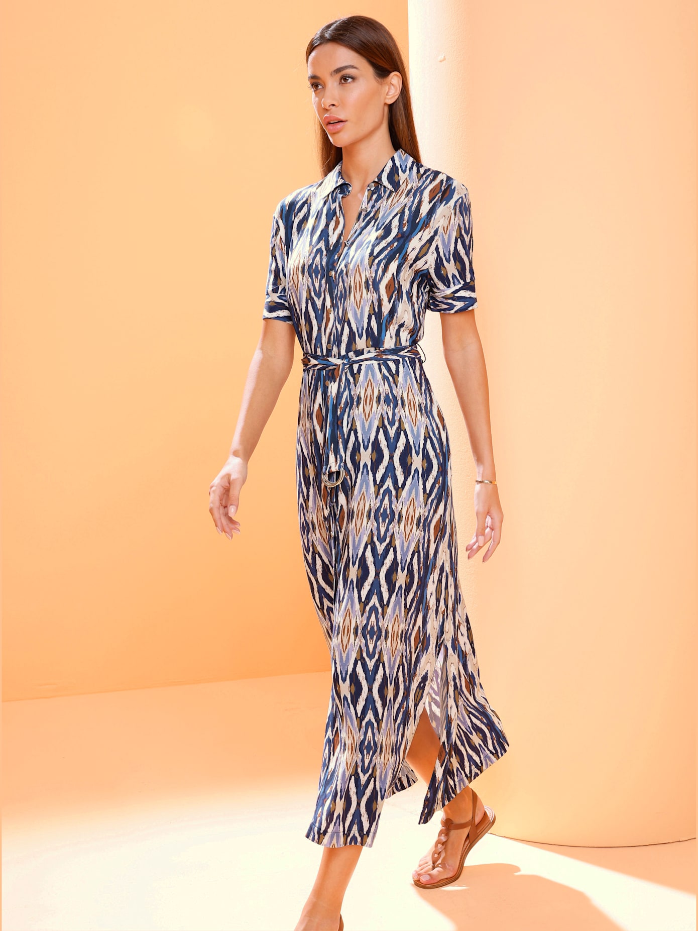Robe imprimée patte de boutonnage sur toute la longueur