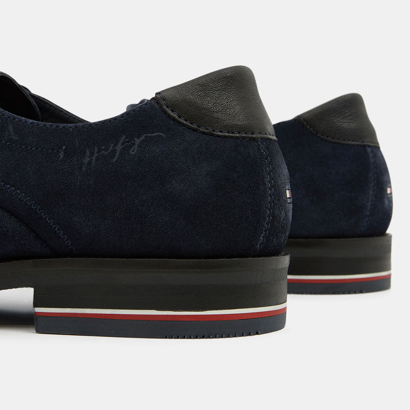 Tommy Hilfiger Derbies en Velours de Cuir Signature bleu marine