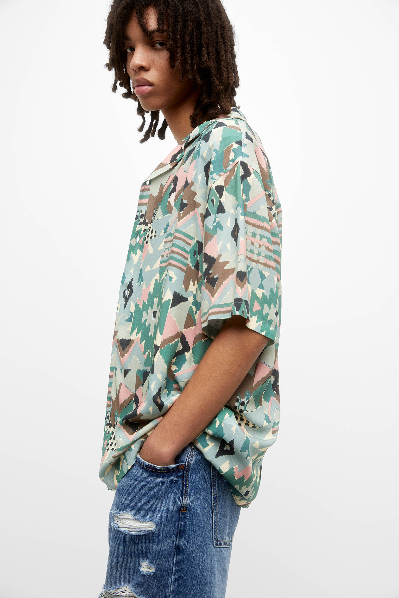 CAMISA RETRÔ DE MANGA CURTA - VERDE