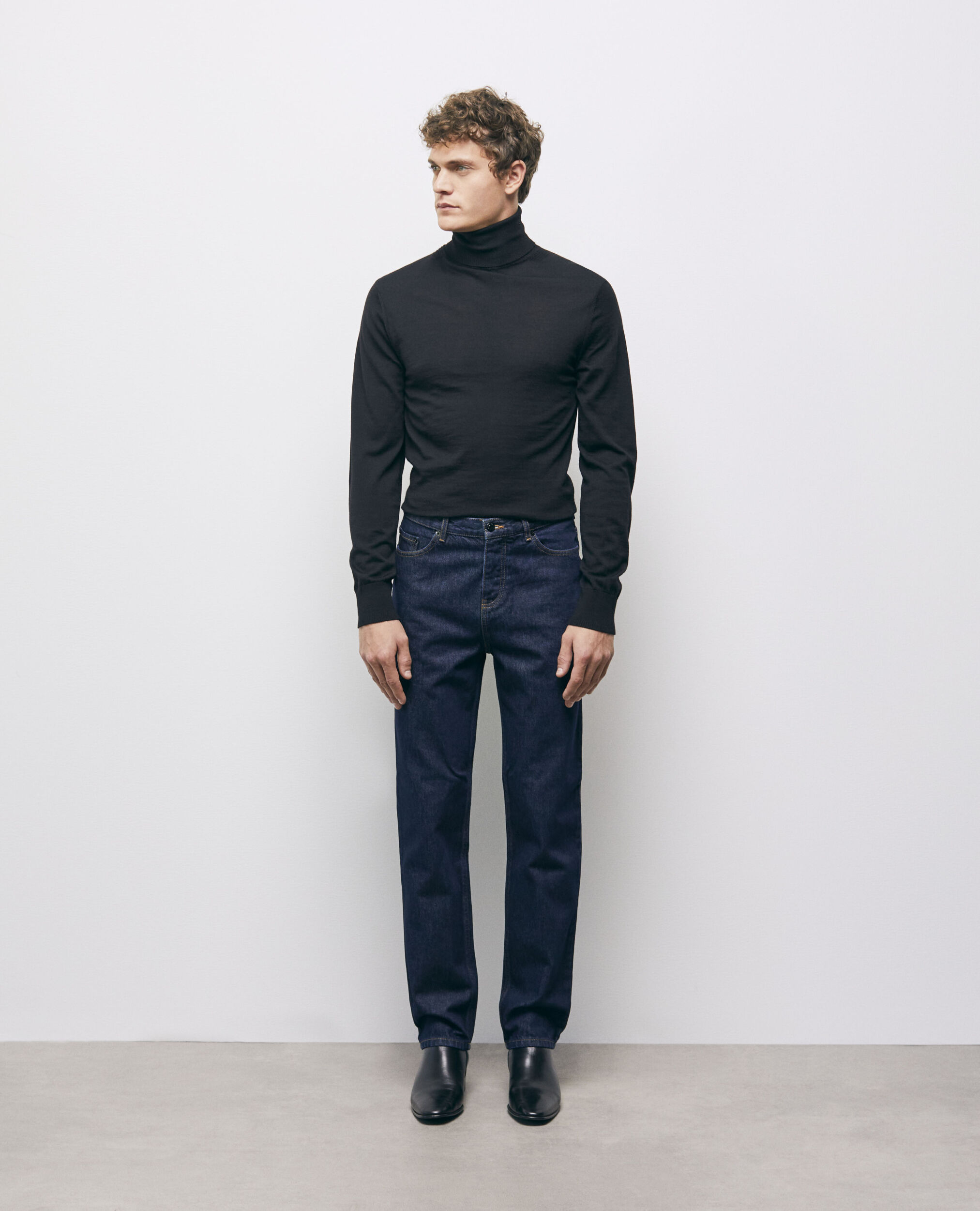 Jean droit bleu