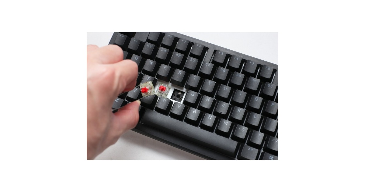 DuckyZero 6108 Classic Black, gaming toetsenbord  (Zwart/wit, US lay-out, Cherry MX2A Blue, RGB leds, Double-shot PBT, hot swap, 2.4GHz | Bluetooth | USB-C)