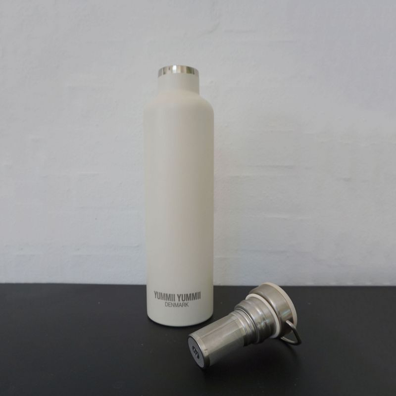 Yummii Yummii Perlehvit Termoflaske, 600 ml.