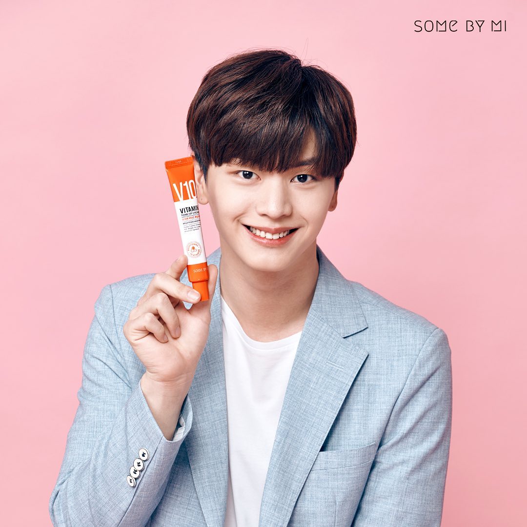 V10 Vitamin Tone-Up Cream