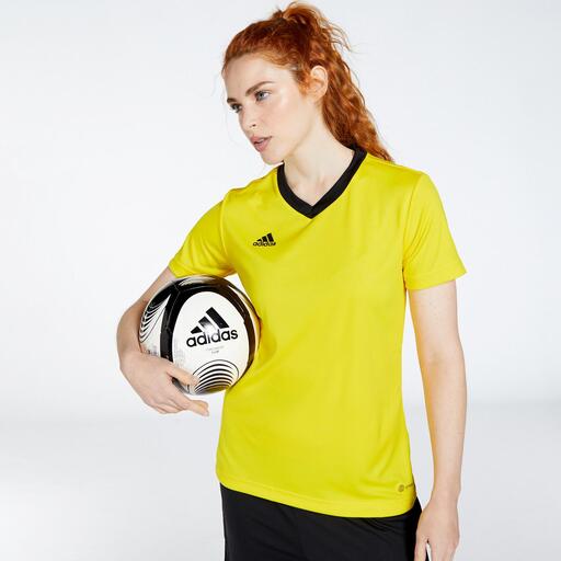 Entrada adidas 22