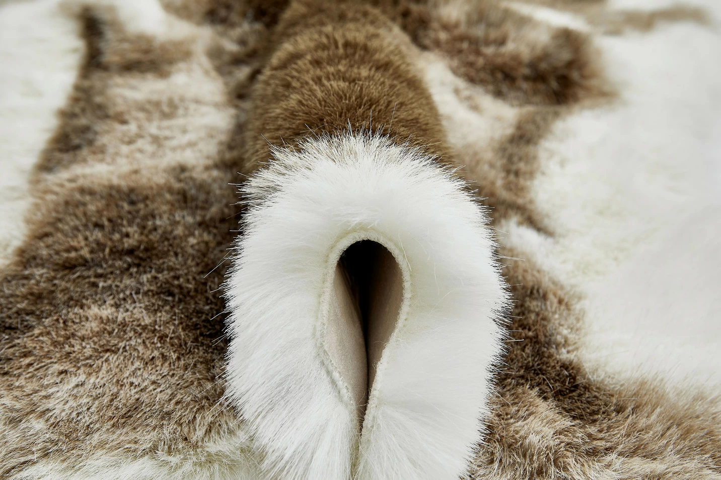 Flauschiger Fellvorleger
