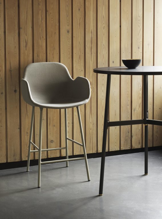 Normann Copenhagen Form Armchair barkruk 65cm bruin