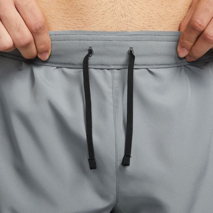 Nike Herre Shorts Dri-FIT Challenger 7 Inch Shorts Grå
