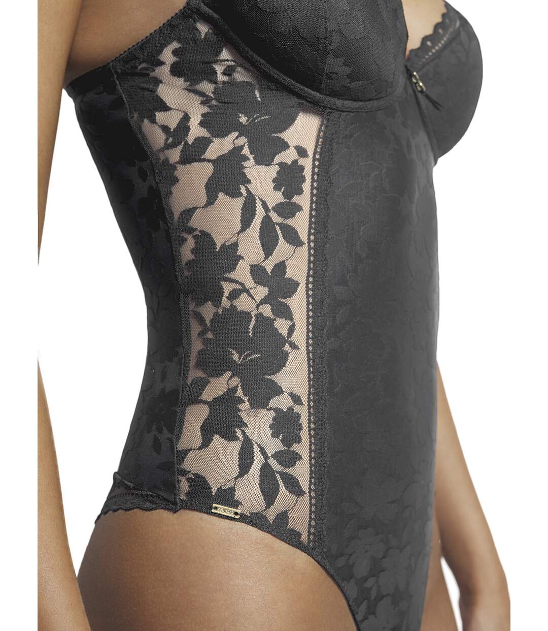 Body string préformé armaturé Gabrielle Selmark