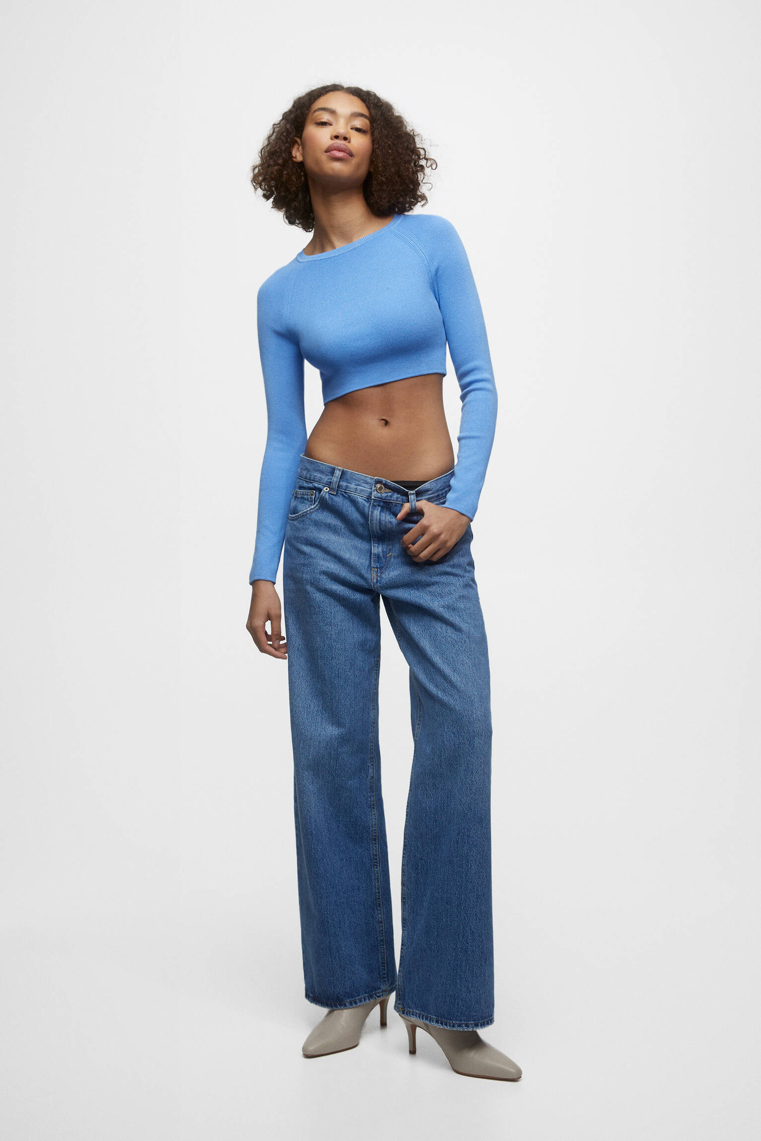 BLUSA DE TRICÔ CURTA - AZUL