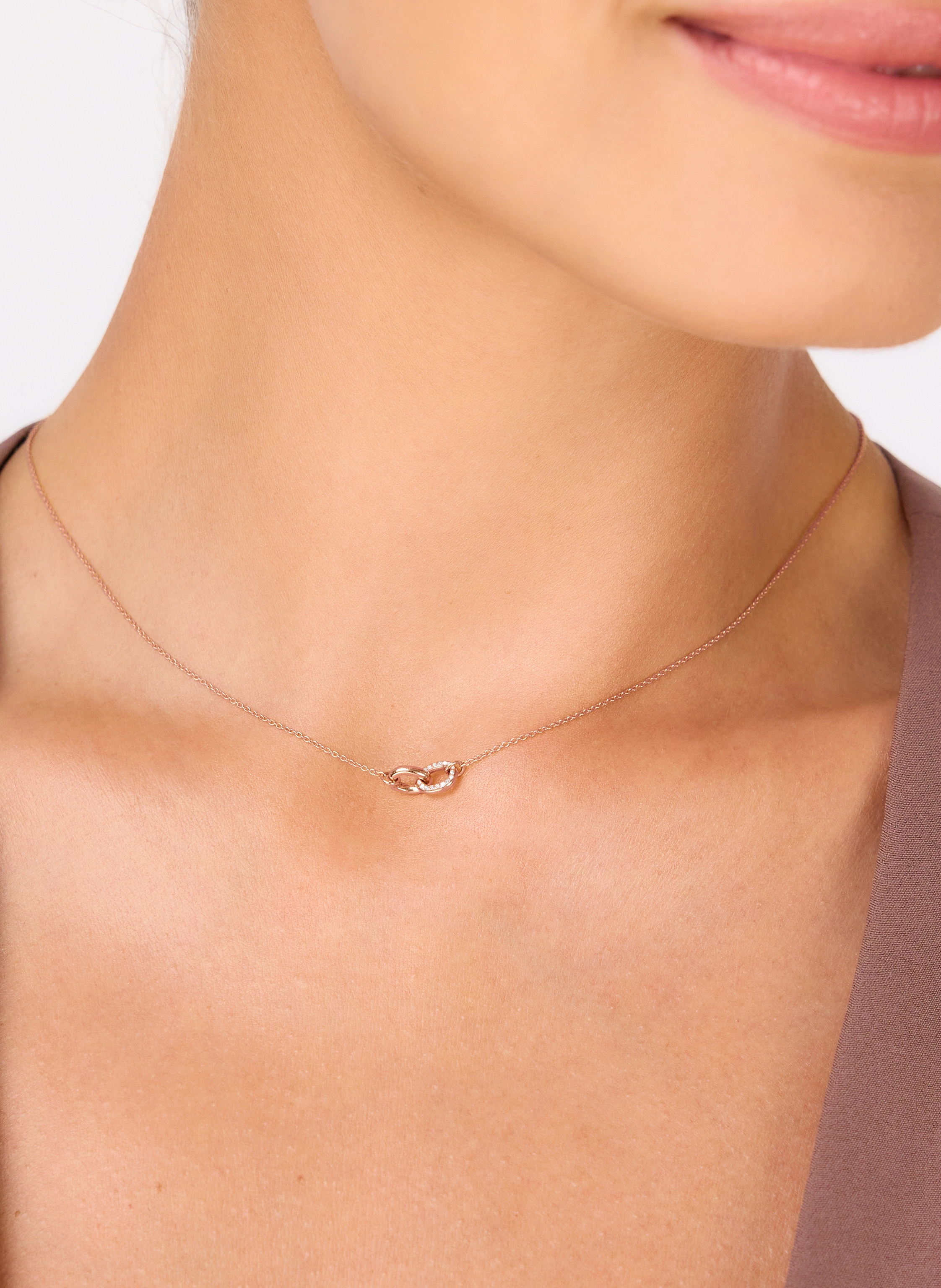 Leaf Halskette ETERNAL TOUCH aus 14 Karat Roségold mit Diamanten