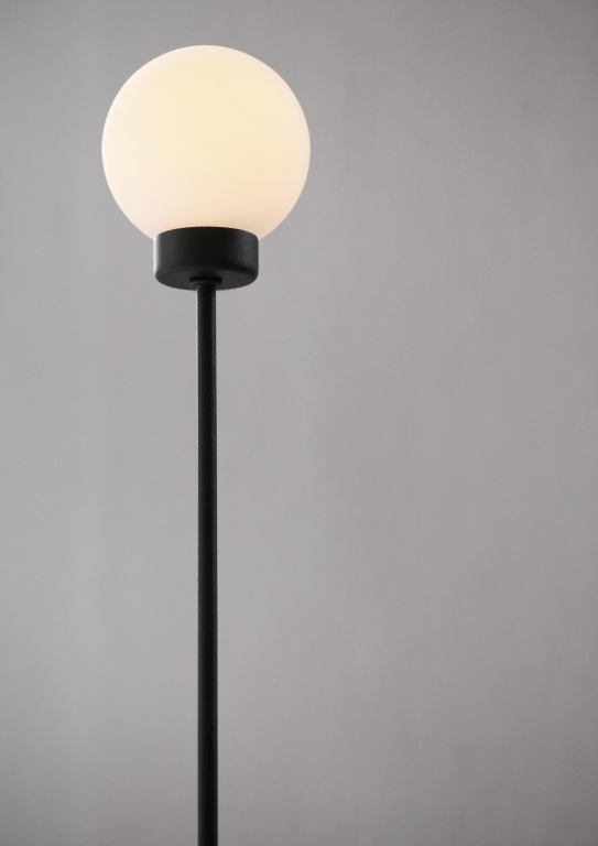 Northern Snowball vloerlamp staal