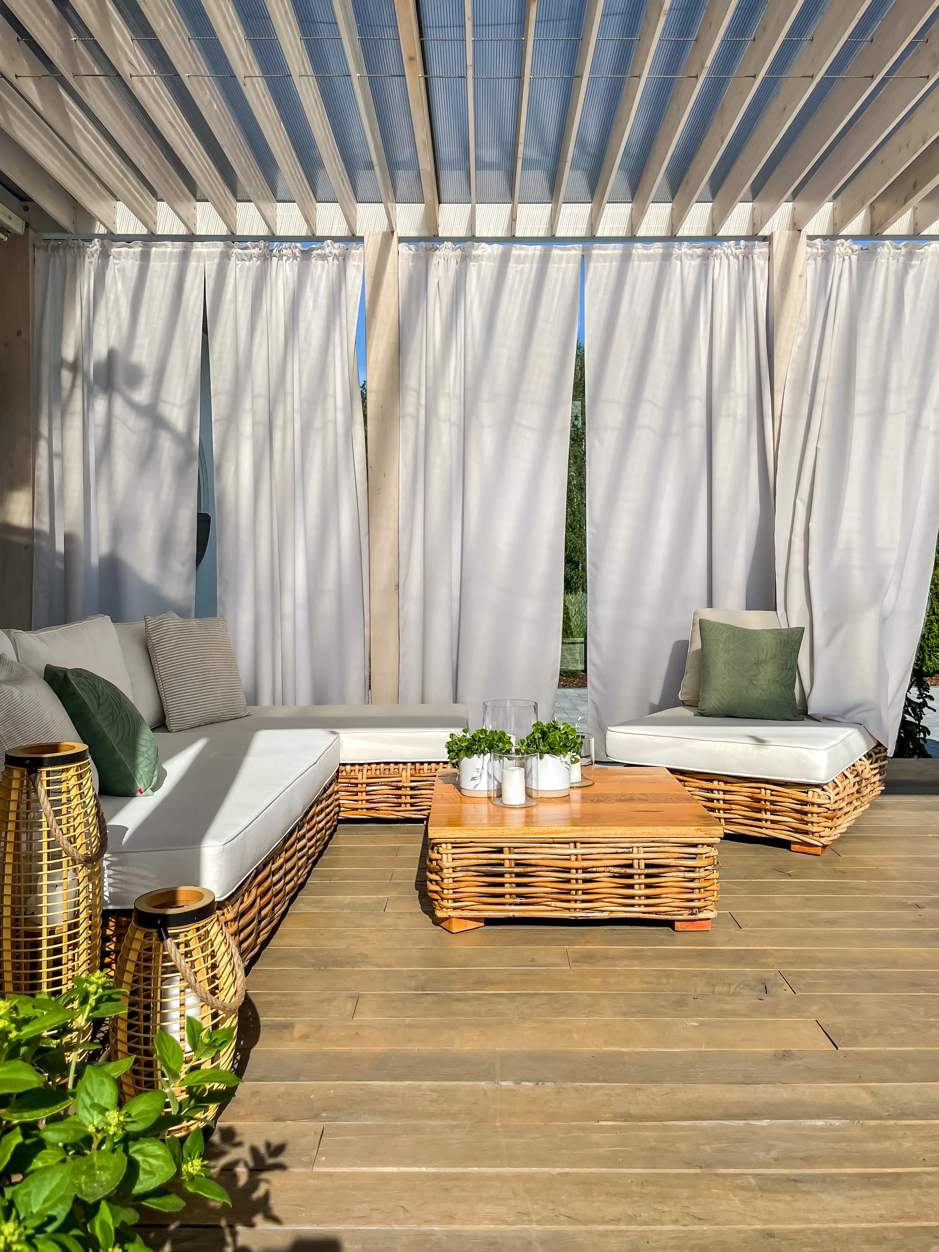 Loungeset met tafel 4-zits VARALLO rechtszijdig modulair Rotan Natuurlijk