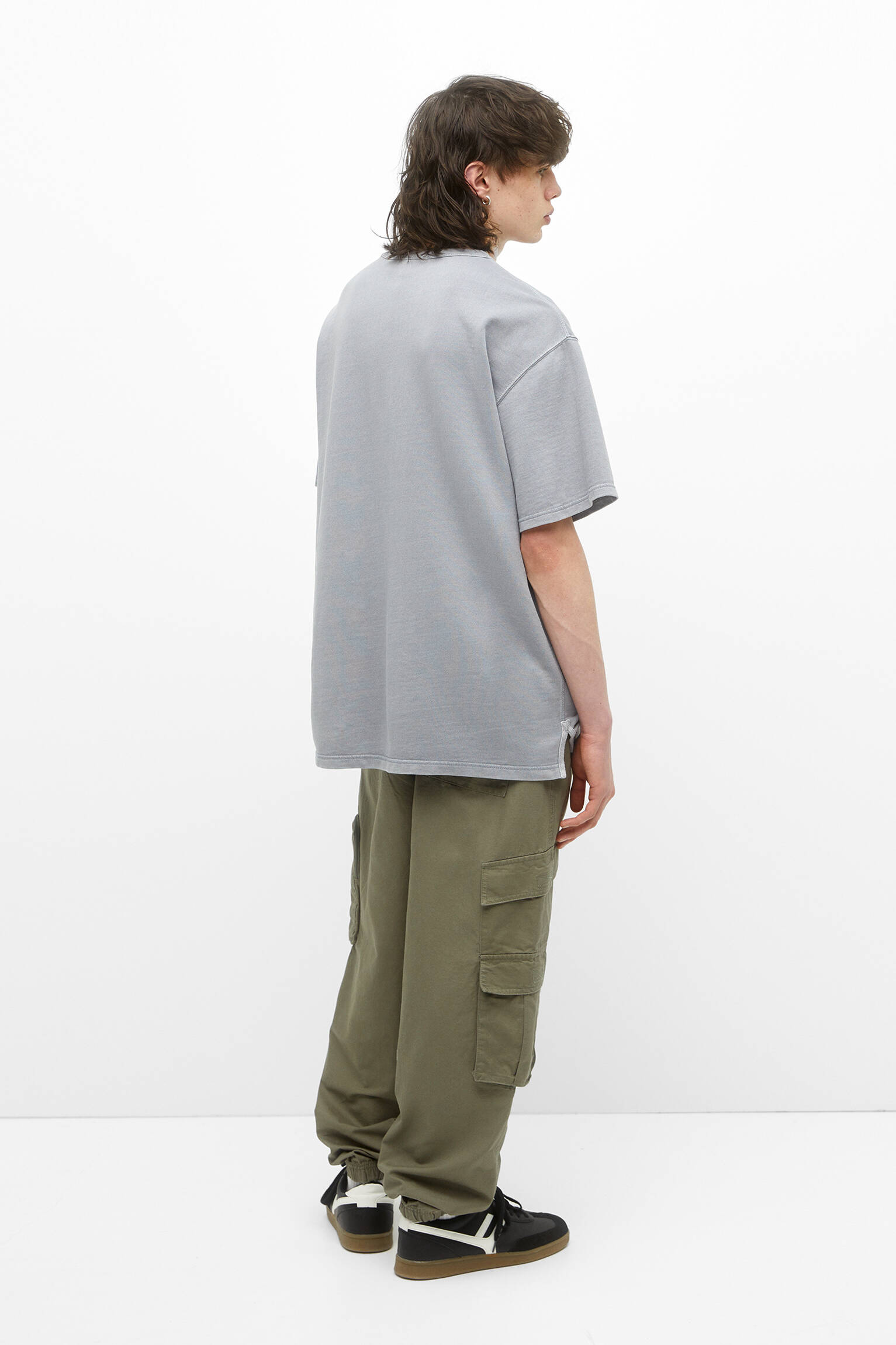 Calça cargo jogger em tecido técnico - cáqui