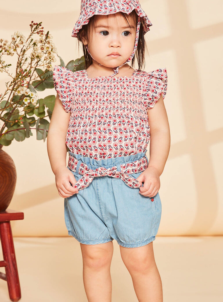 Short denim avec ceinture en popeline