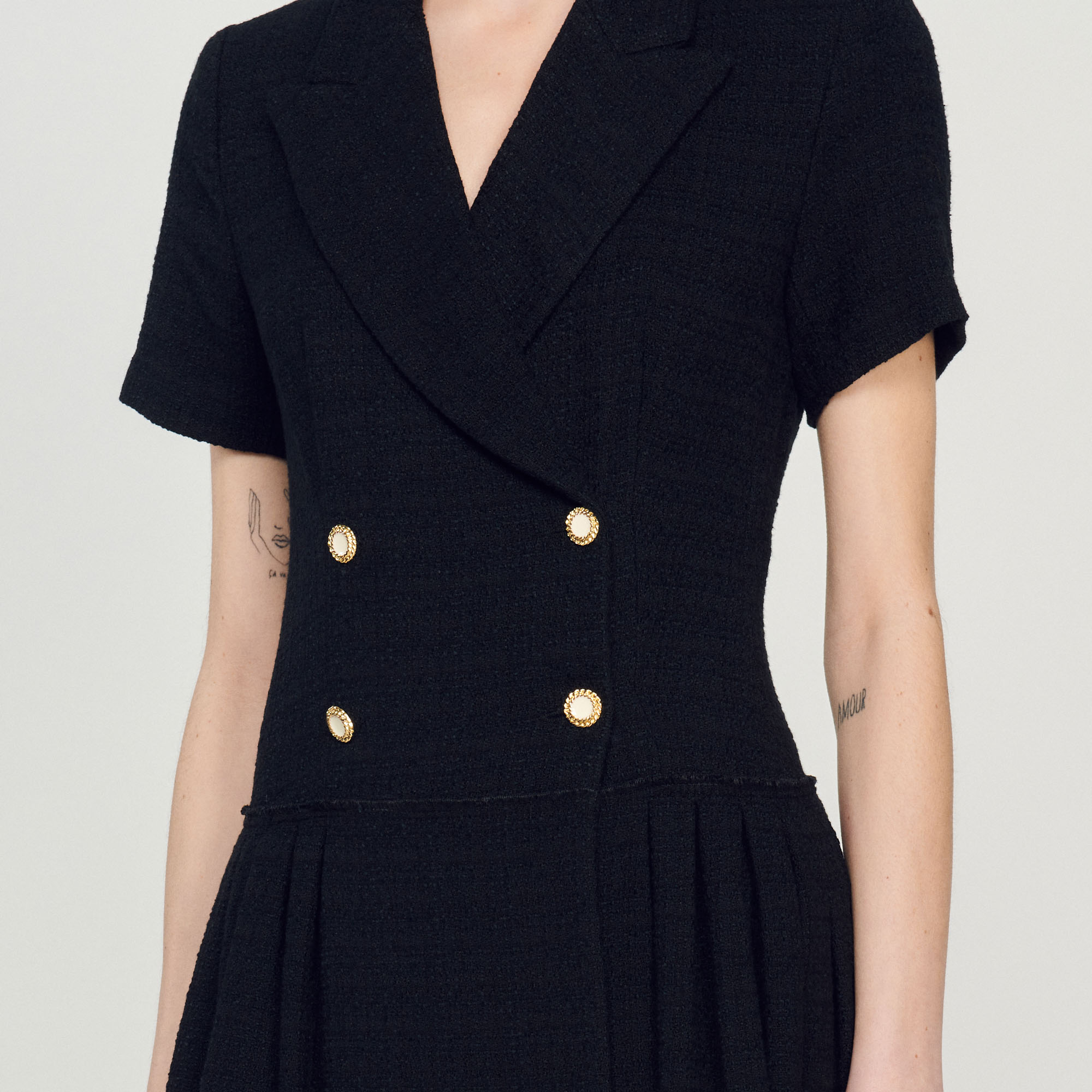 Robe courte en tweed