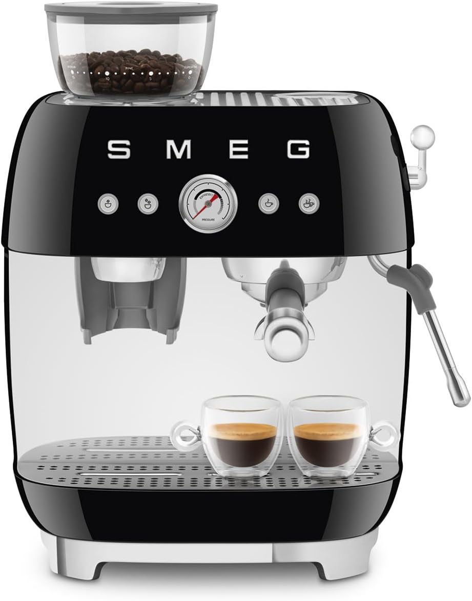 Smeg, Machine à Café Expresso Manuelle EGF03CREU, avec Broyeur à Grain Intégré, Thermoblock, 4 Niveaux de Température, Buse Vapeur et Manomètre, Réservoir 1 L, Dimensions Compactes, 1350W, Crème