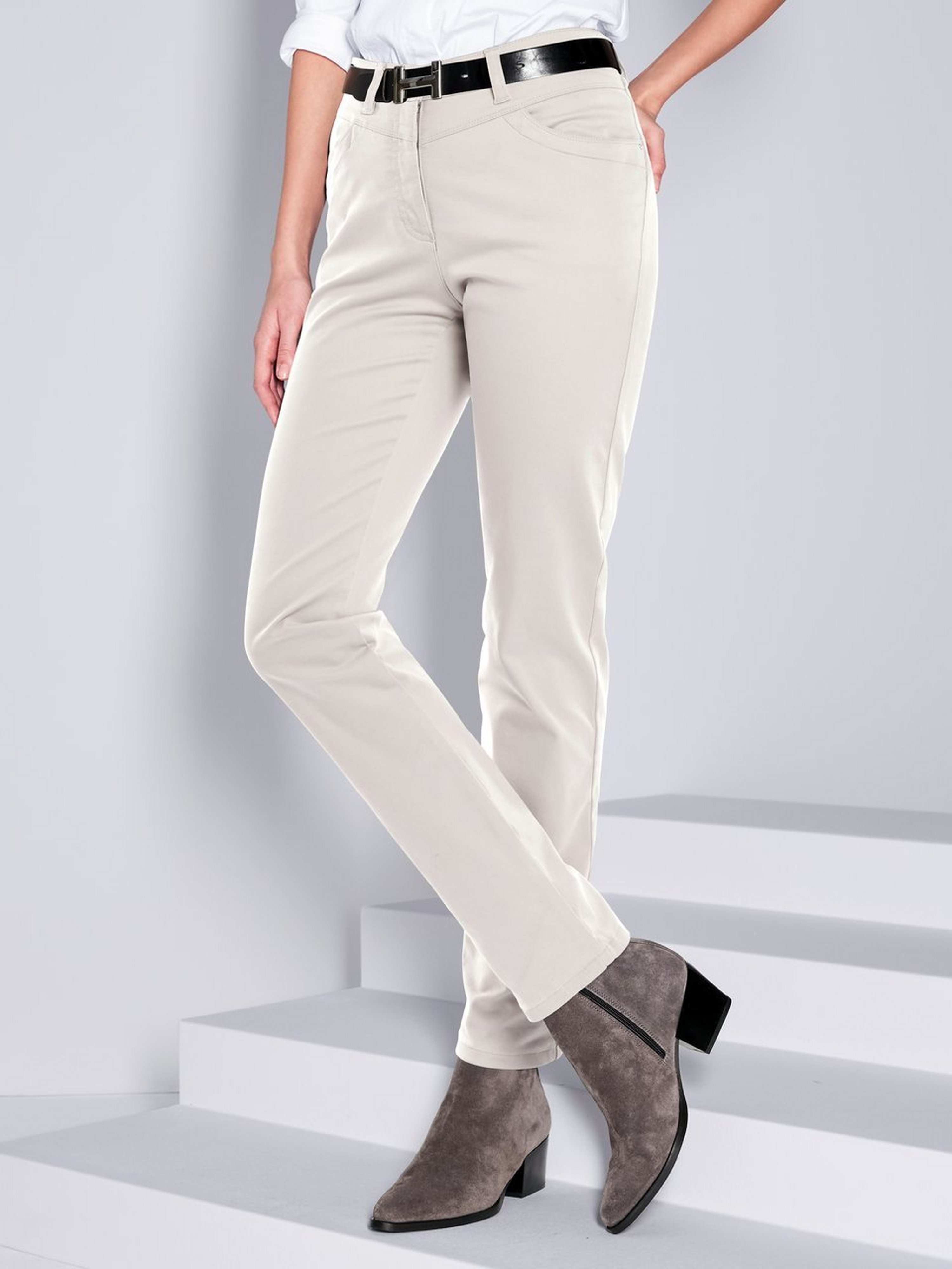 Super Slim-Thermolite-Jeans Modell Laura New