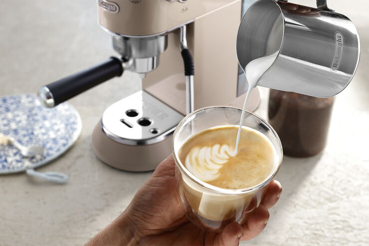 Delonghi EC885. BG