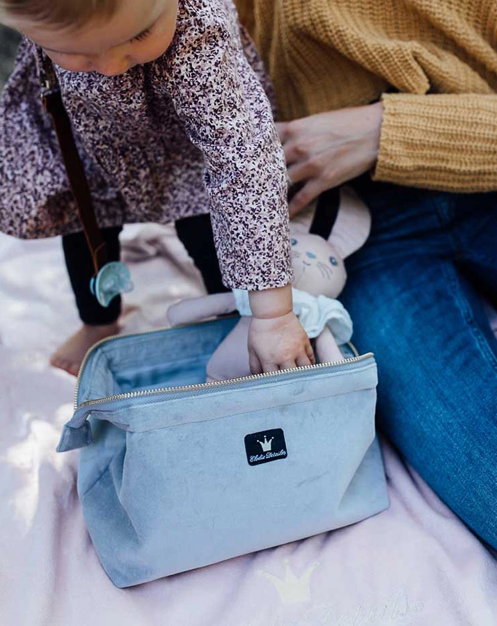 Windeltasche ZIPN' GO – TENDER BLUE in blau