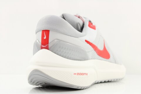 Nike Nike Air Zoom Vomero 16