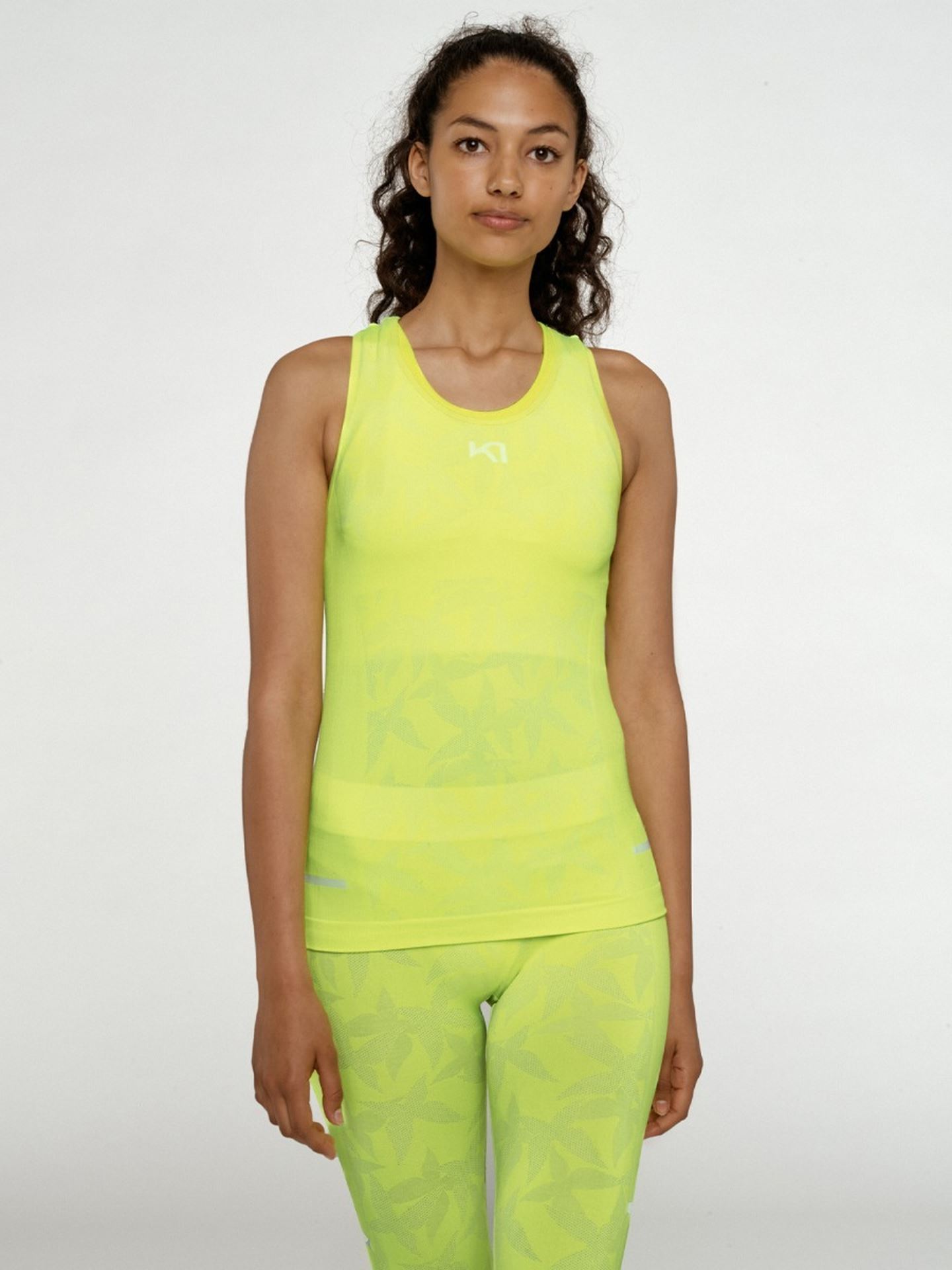 Butterfly top