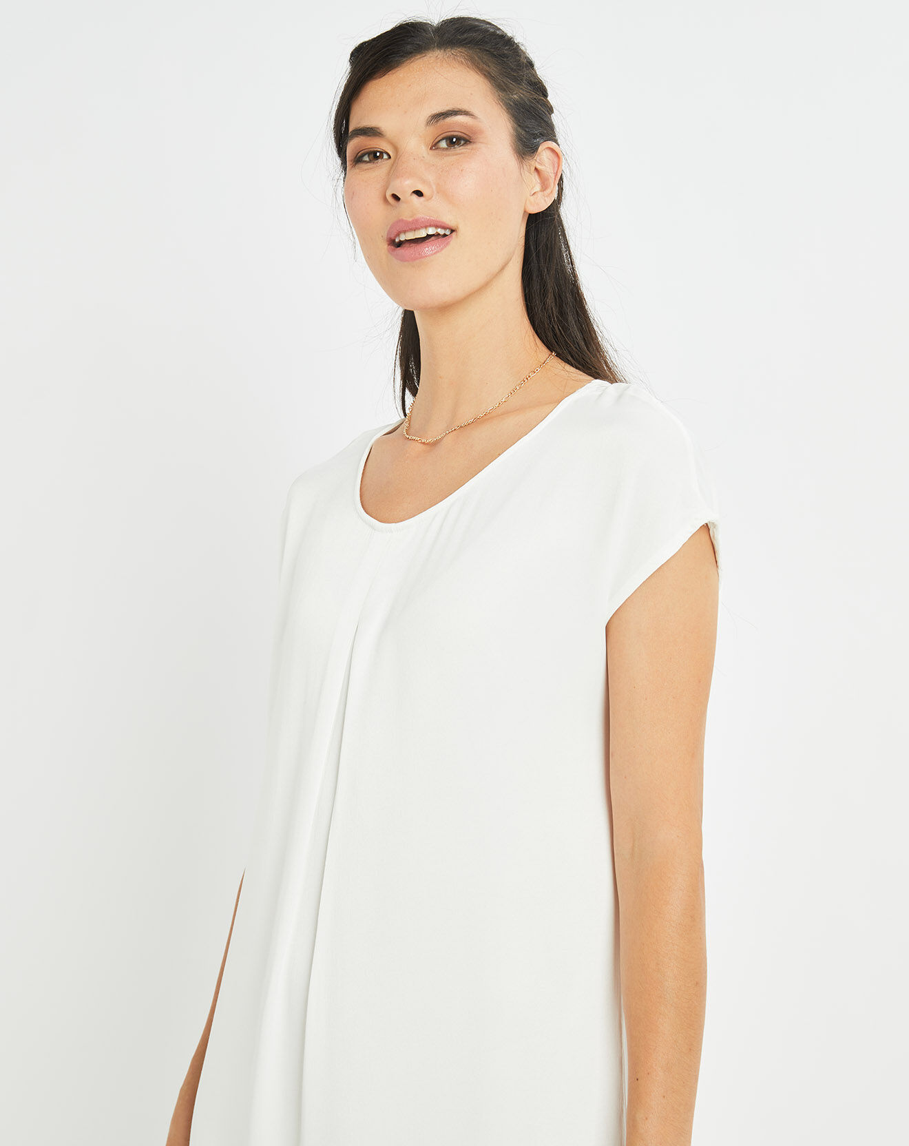 Lauren Vidal Robe Olsen blanche