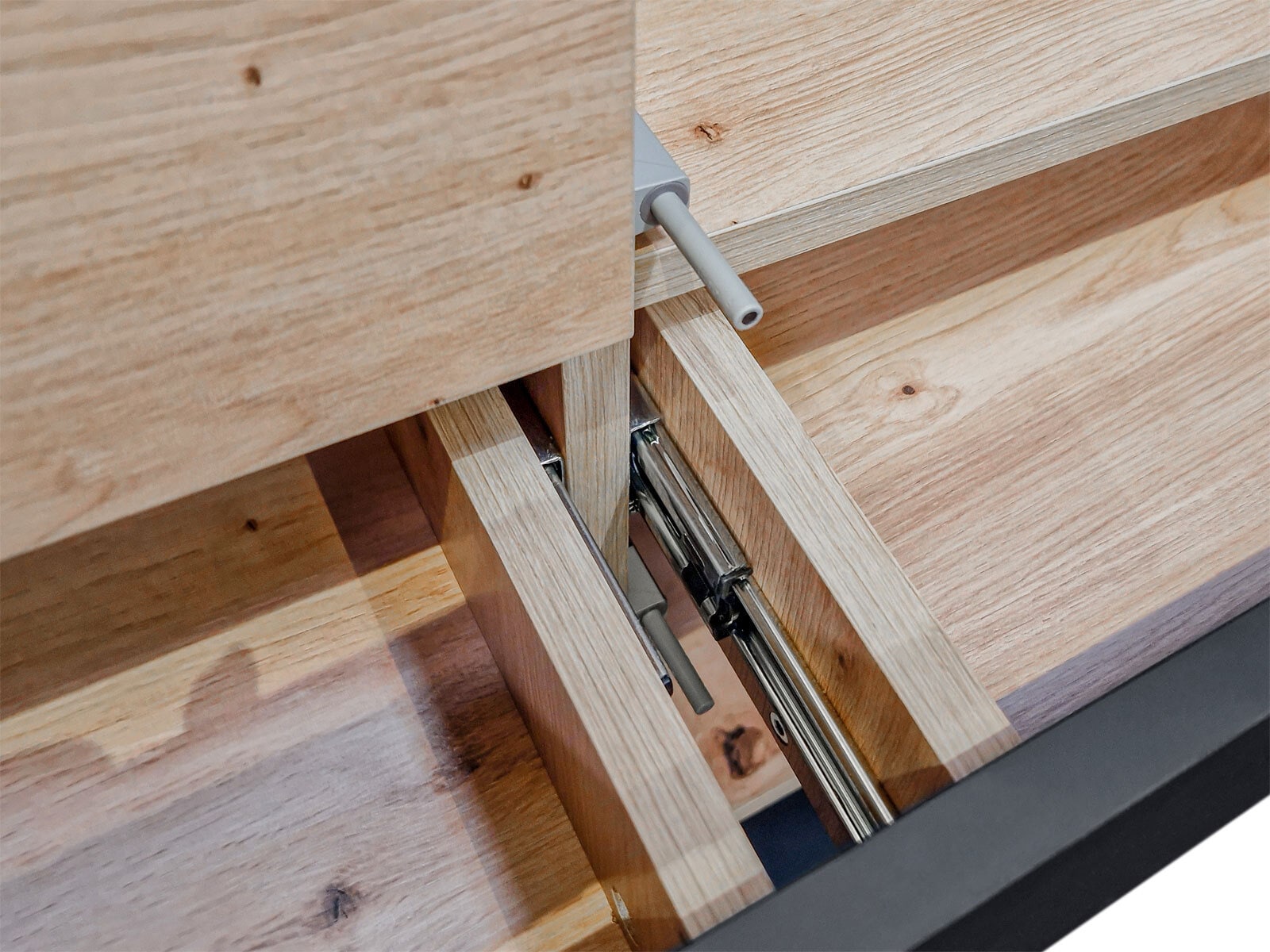 Highboard JOHN 120 x 120 cm Schwarz/ Eiche Artisan Oak