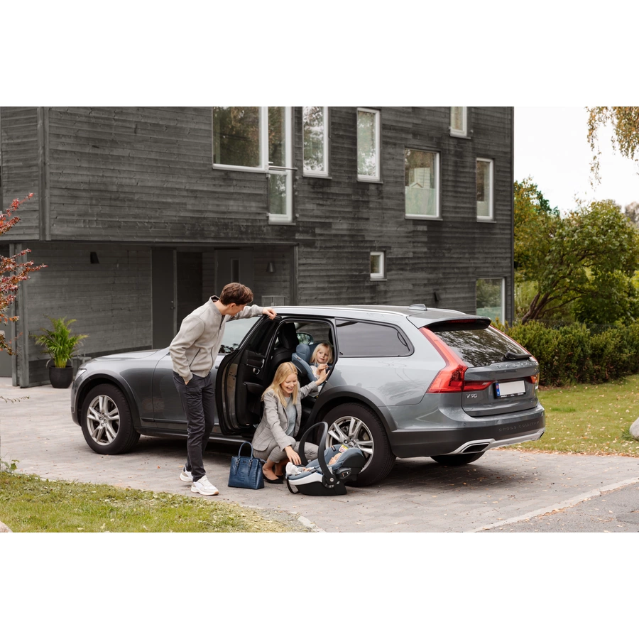 BeSafe Kindersitz iZi Modular i-Size RF X1 Fresh Black Cab