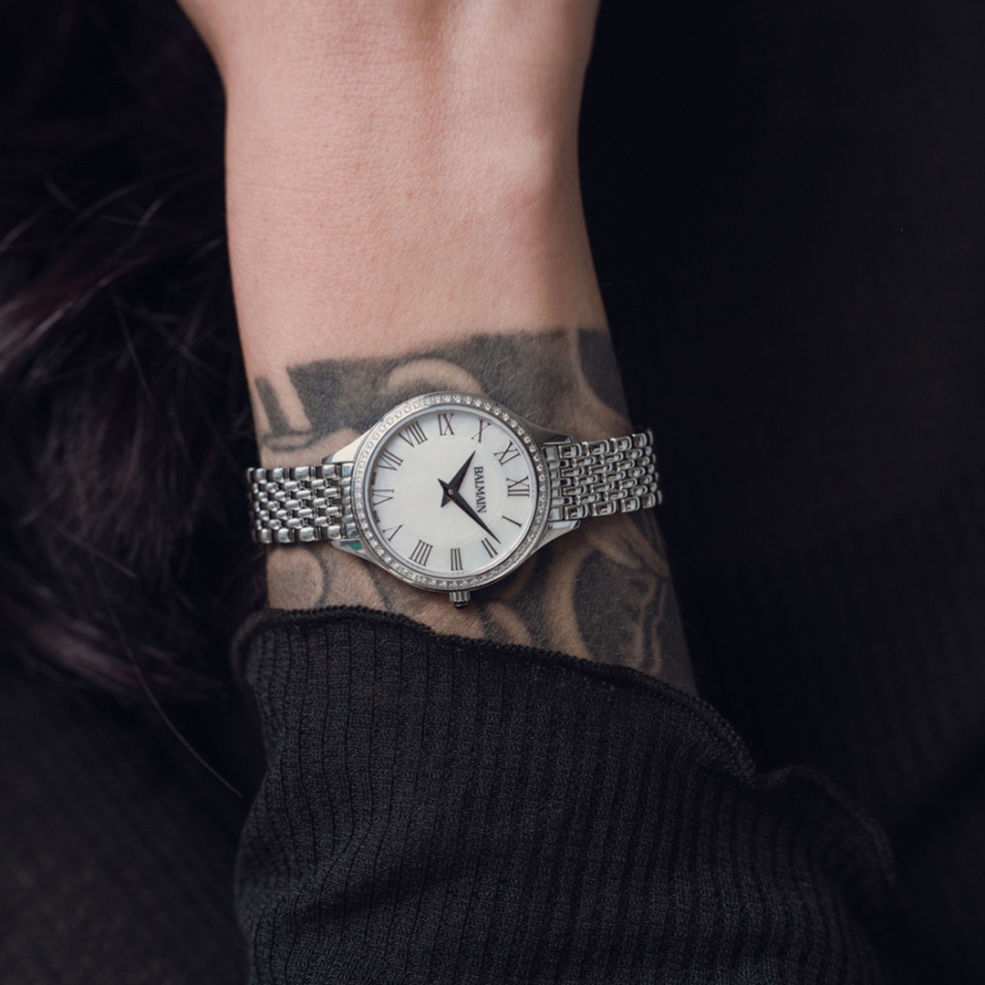Balmain de Balmain Silbrig / Perlmutt 29mm